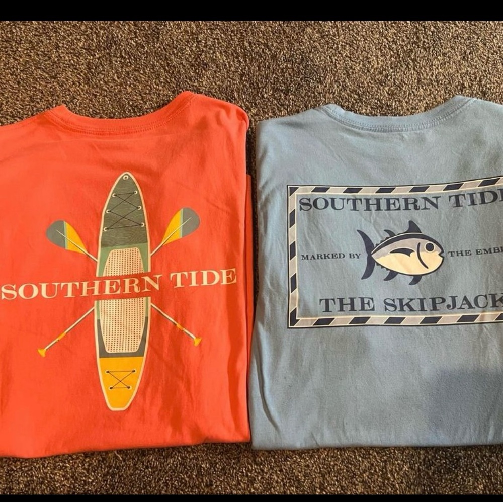 2 Men's Extra Small Southern Tide tshirts like new